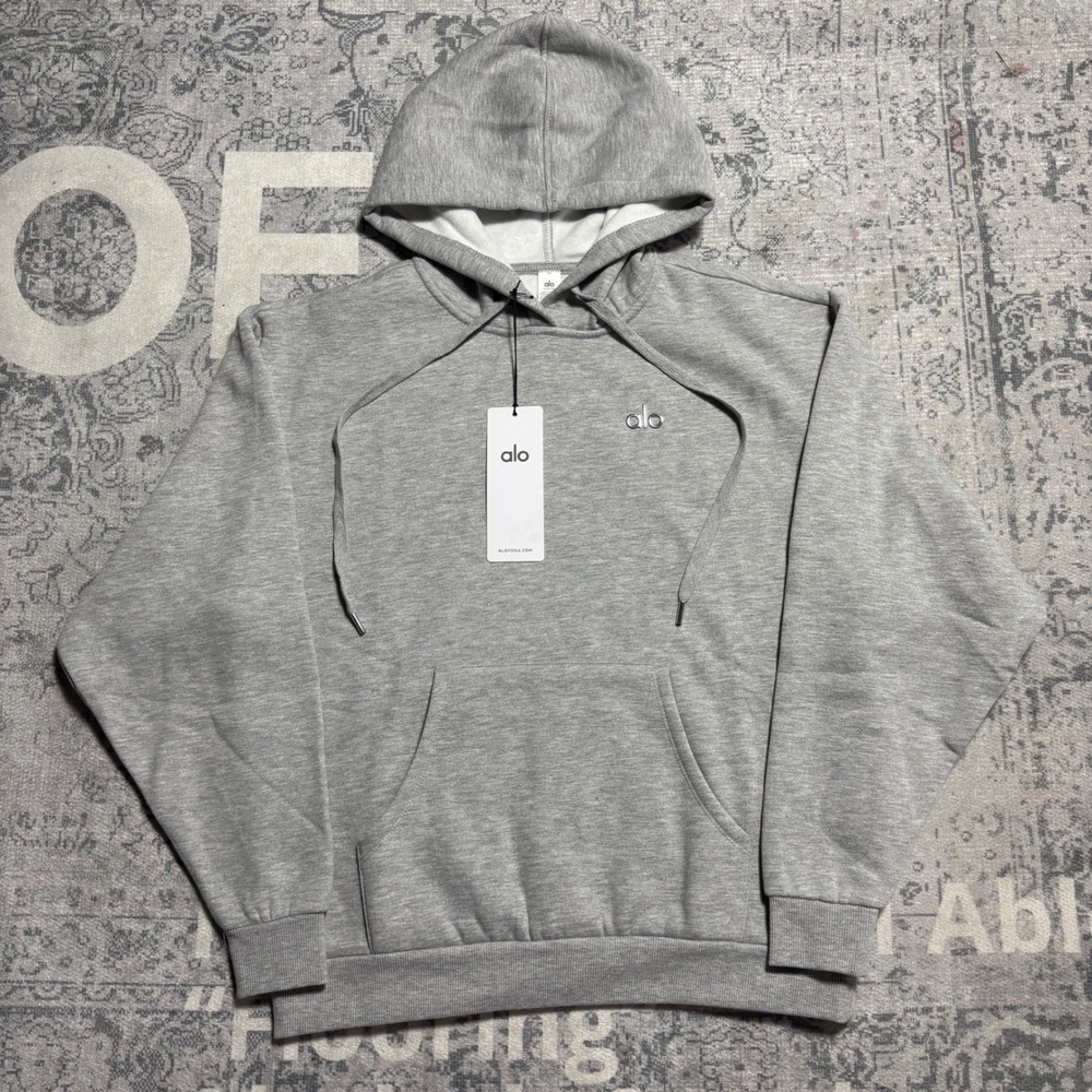 Alo Yoga Accolade Hoodie Athletic Heather Grey S NWT Unisex Fleece Sweatshirt